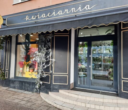 Flora Muzyka Kwiaciarnia